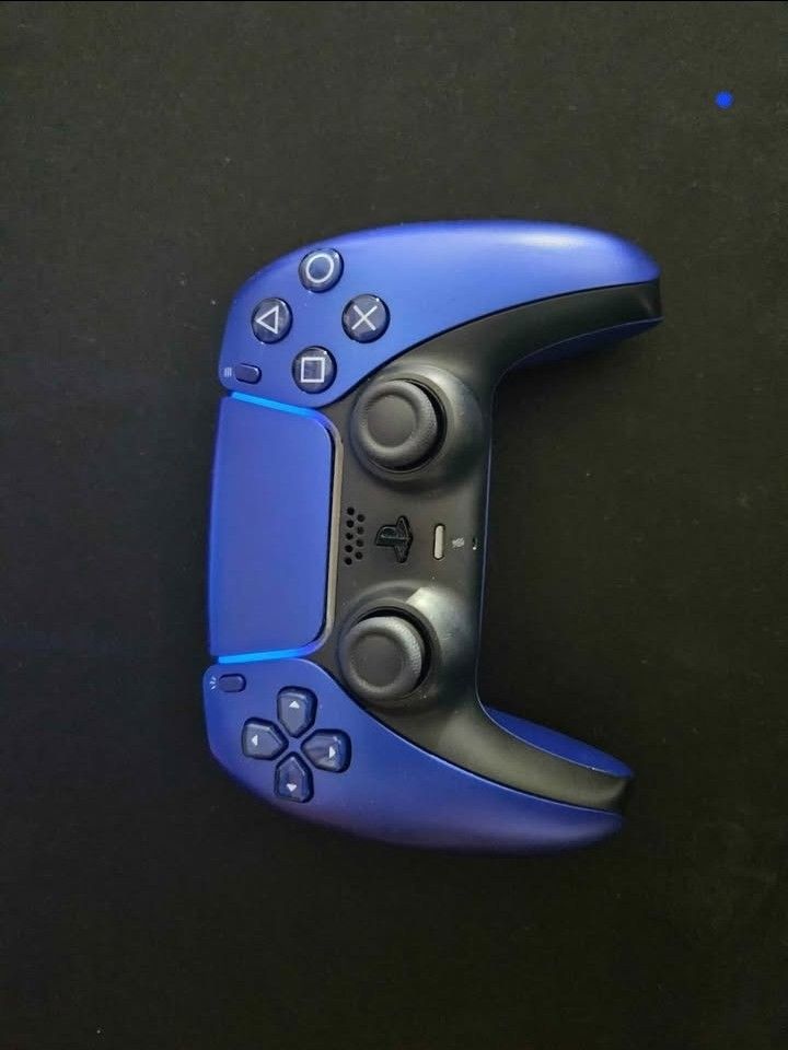 Like New PS5 controller