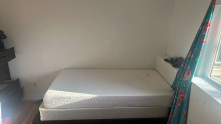 Twin memory foam boxspring and frame