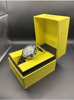 Invicta Pro Diver 46095 Men's Quartz Watch 45mm Black Dial Box & Warranty