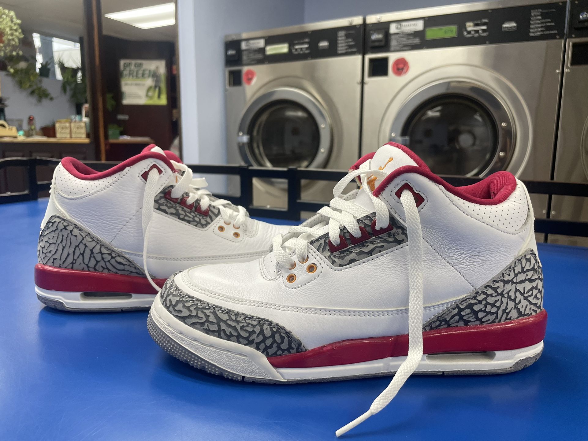 Nike Air Jordan 3 Retro ‘Cardinal Red’ CT8532-126 SIZE 6.5 In MEN 8.0 IN WOMEN