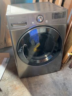LG TrueSteam Front-Load Dryer