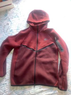 Nike tech