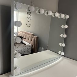 Vanity Mirror 