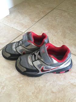 Nike boys shoes