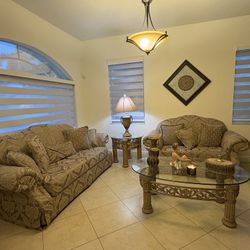 Formal Dining Room Set 