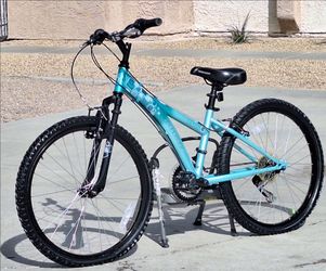 Diamond Back Women's Mountain Bike Size 24