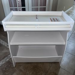 Baby Changing Table (White)