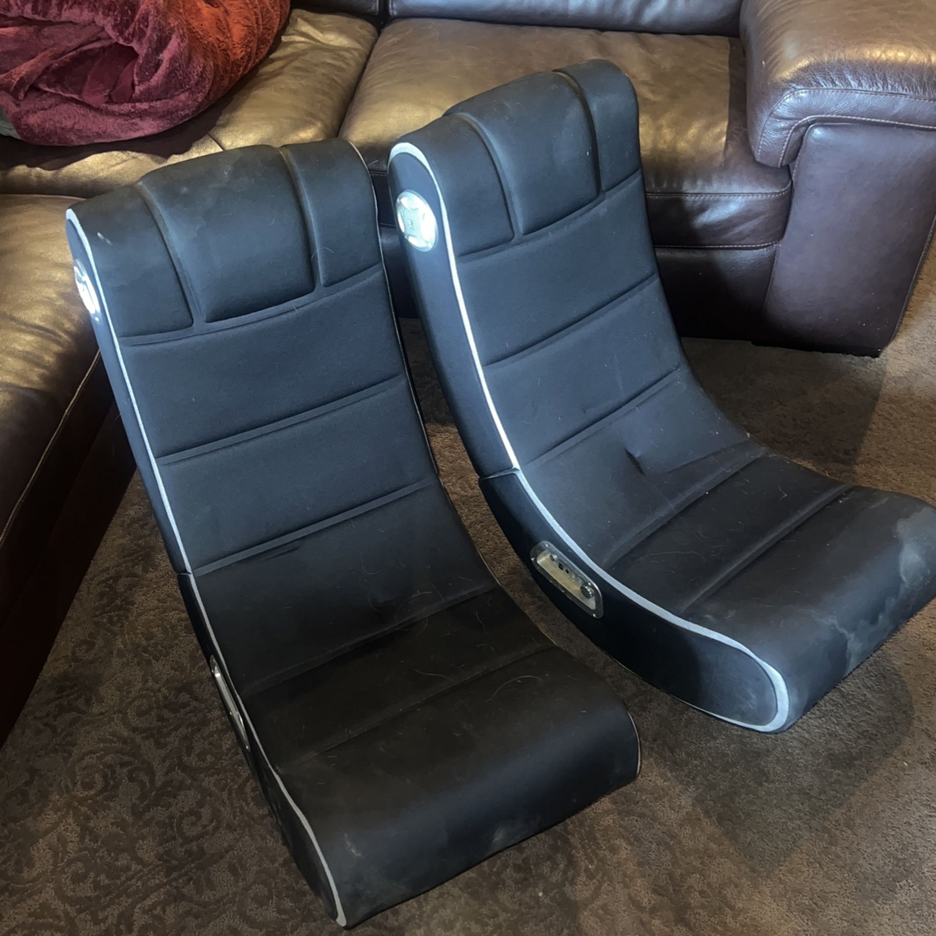 Entertainment Chairs