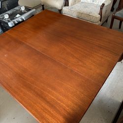 Dining Table +chairs 