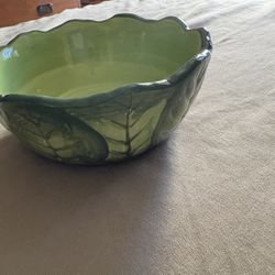 Attractive Green Leaf Bowl