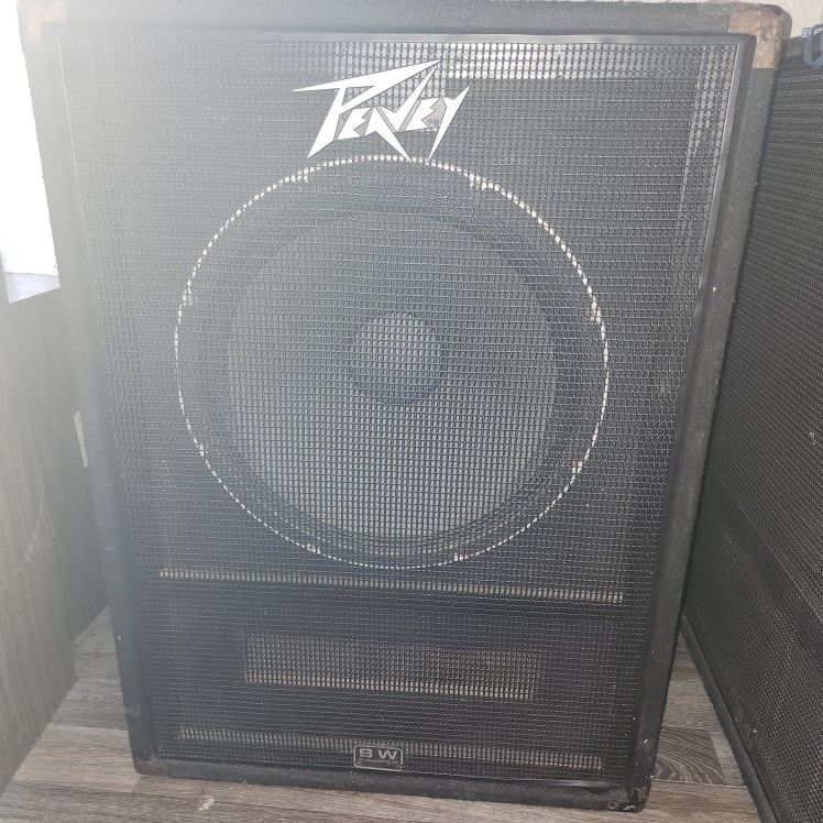 Peavey Bass Speakers Made IN USA