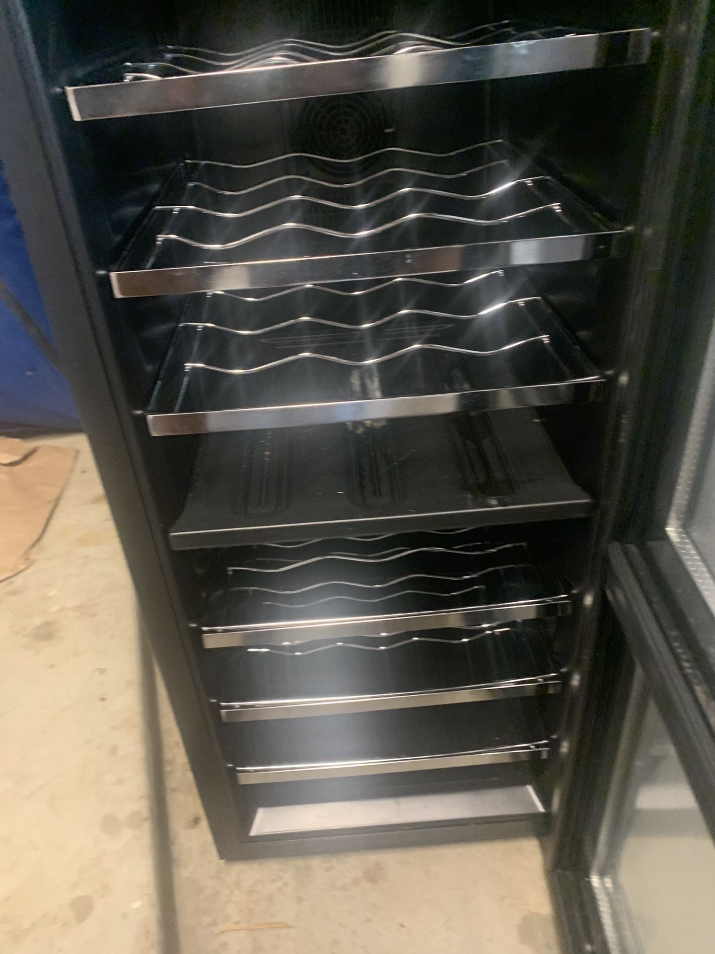 Whynter 24 Bottle Dual Zone Wine Cooler.