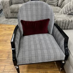 Accent Chairs, Same Day Delivery