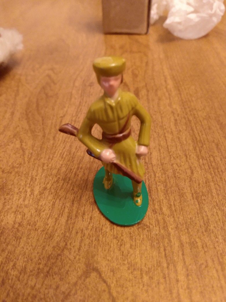 Rare Lincoln Log Figure