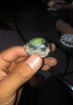 Huge 925 ring