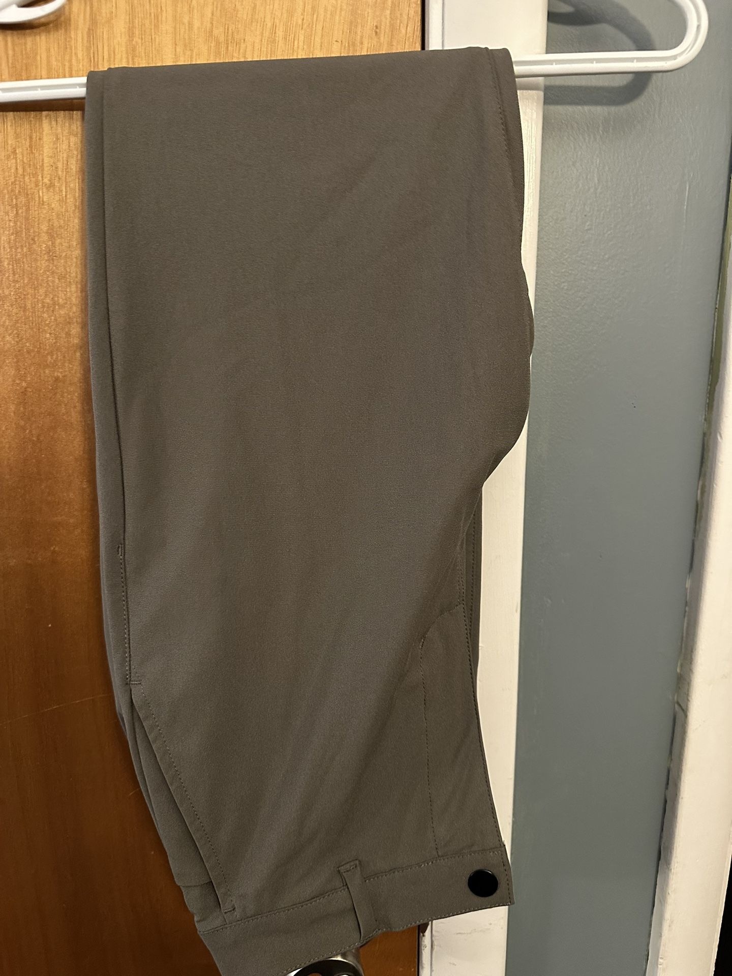 Men’s -teens /tweens-crew Cuts ao joggers size med