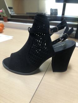 Size 8 - American Eagle