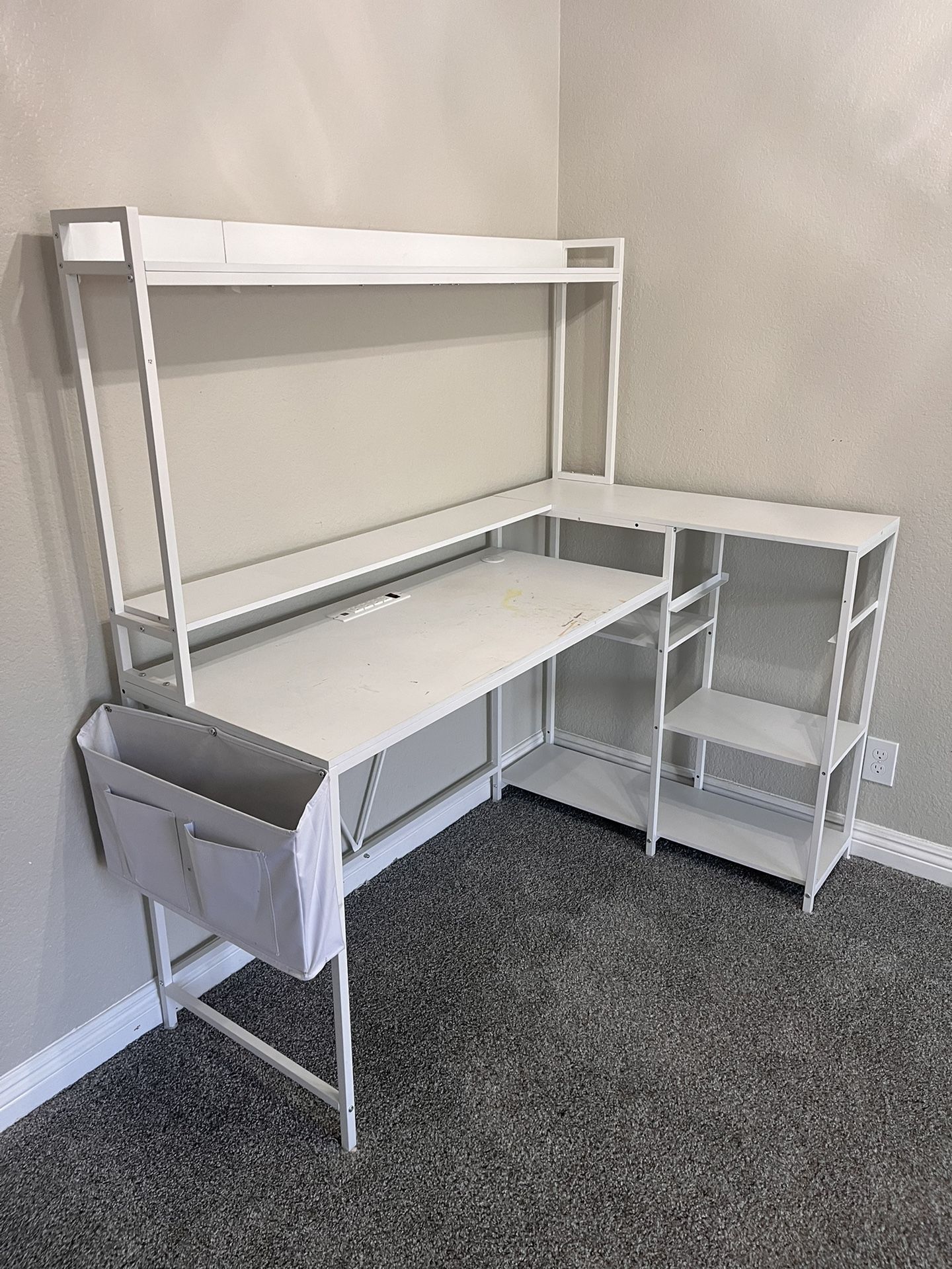 White Corner Desk