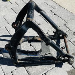1(contact info removed) Harley Evo Softail Swingarm