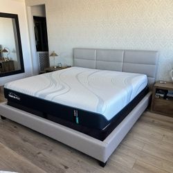 King Upholstered Platform Bed Frame 