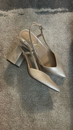 Brand New UNISA Sz 7.5