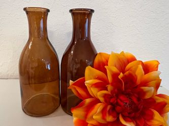 (SET OF 2) VASES
