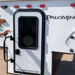 2020 PALOMINO CAMPER 