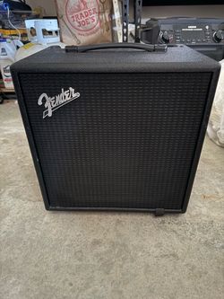 Fender Rumble LT25 Bass Amplifier/Speaker