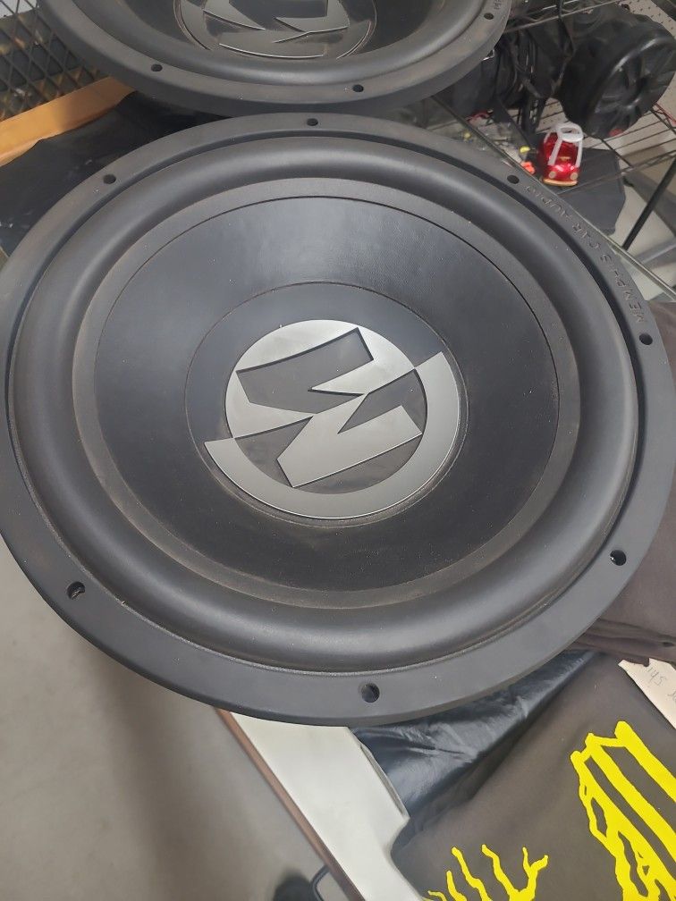 Memphis Car Audio Two 15"