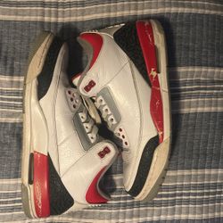 2013 Jordan 3 “Fire Red” Size 10.5
