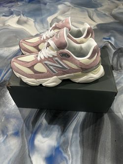 NEW BALANCE 9060
