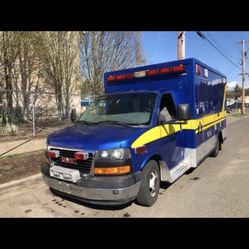 GMC Ambulance 