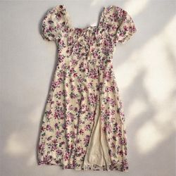 Gorgeous floral dress with side slit size Large