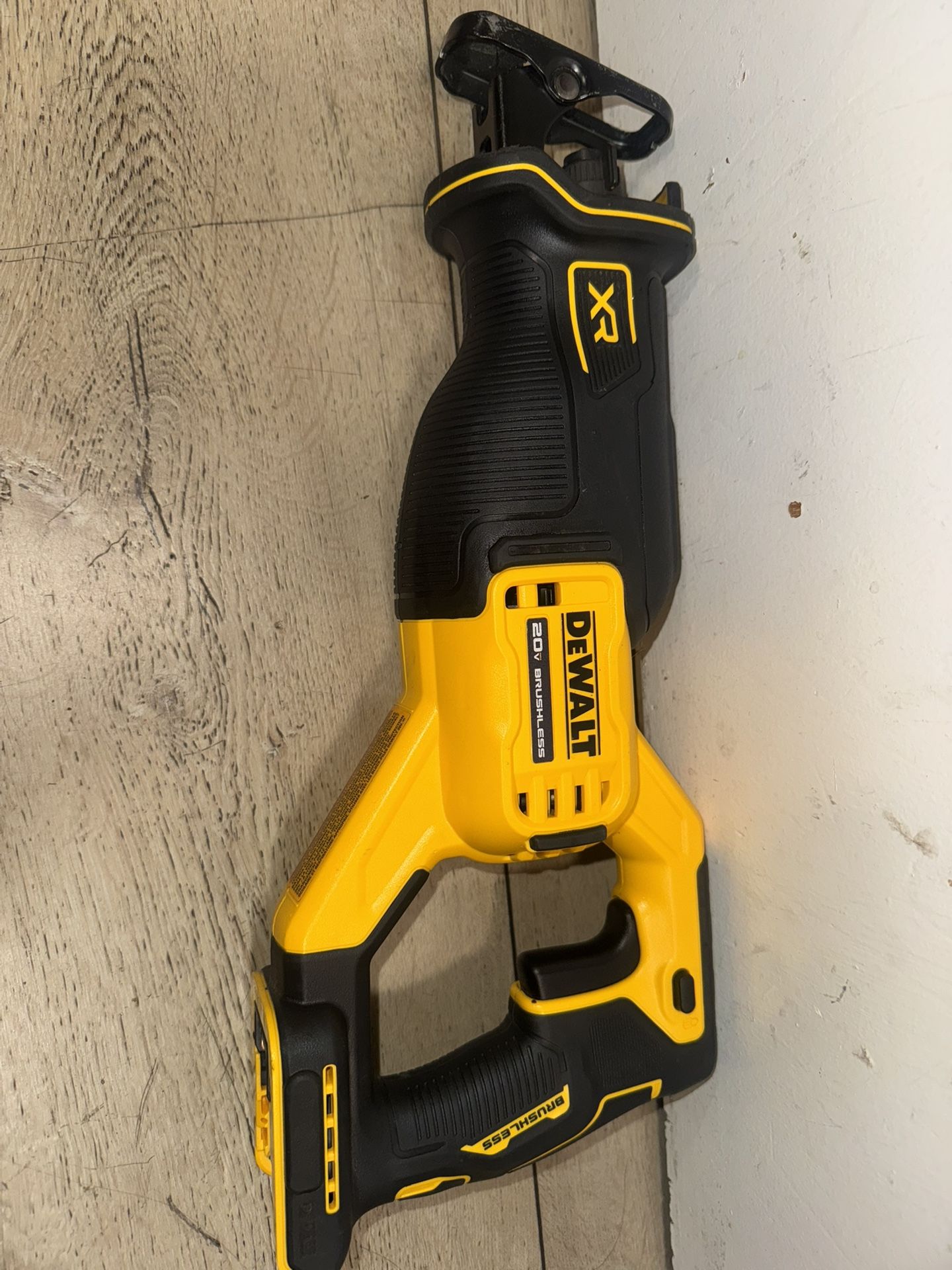 Soso Dewalt 20v Seminuevo