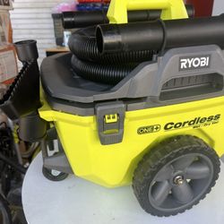 RYOBI ONE+ 18V 6 Gal. Cordless Wet/Dry Vacuum (Tool Only) with Hose, Crevice Tool, Floor Nozzle and Extension Wand