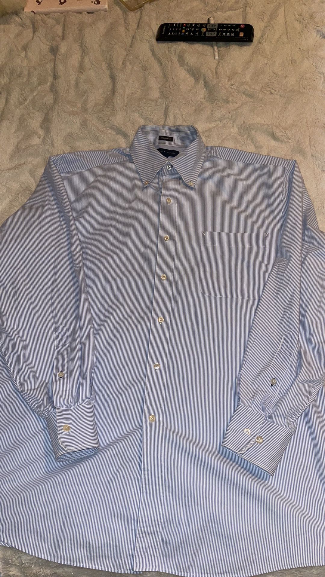 Tommy Hilfiger Regular Fit Men’s Dress Shirt Size 16