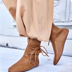 NEW Medieval Renaissance Cosplay Leather Boots Shoes. In MILL CREEK