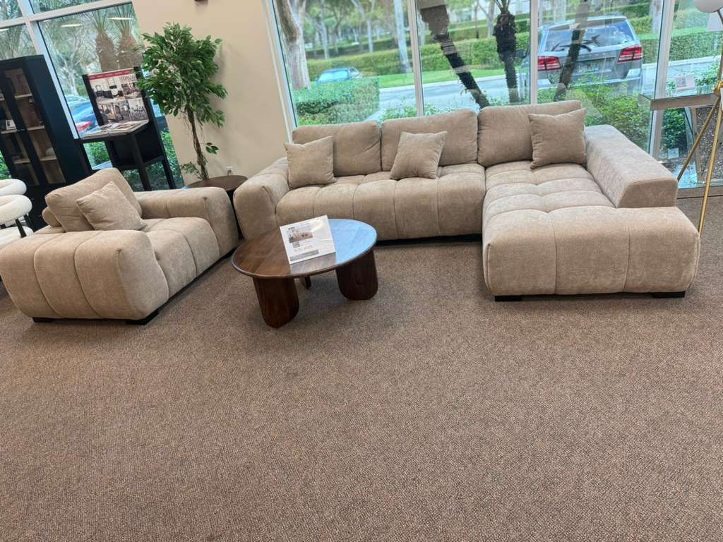 Se Vende Sofa Seccional Totalmente Nuevo En Caja , Somos Tienda