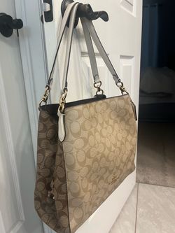 Coach Signature Canvas Shoulder Bag