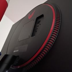 Gaming 32 Inch Hd Ultragear Monitor Works Great 