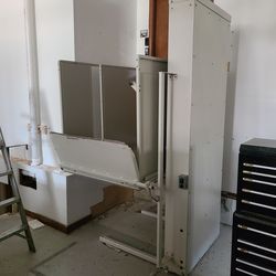 Bruno platform lift for wheelchair