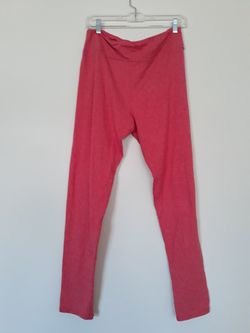 Nwot lularoe plain red tall and curvy leggings