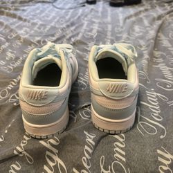 Blue -white