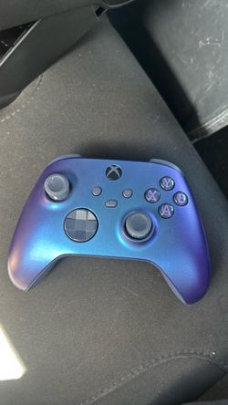 limited edition Xbox controller