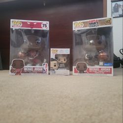 Lebron/ Durant Funkos