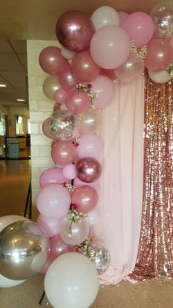 Balloon swag / garland / globos