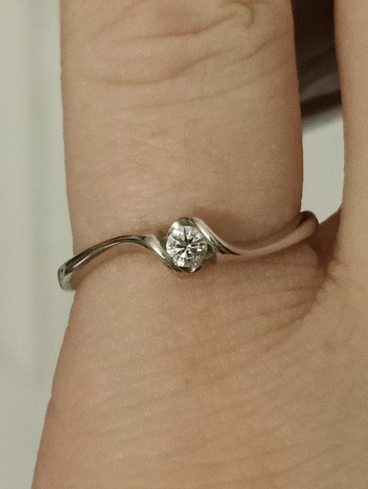 Diamond Gold Ring