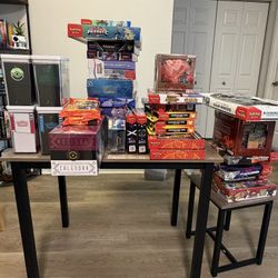 Pokemon Collection/One Piece Cards