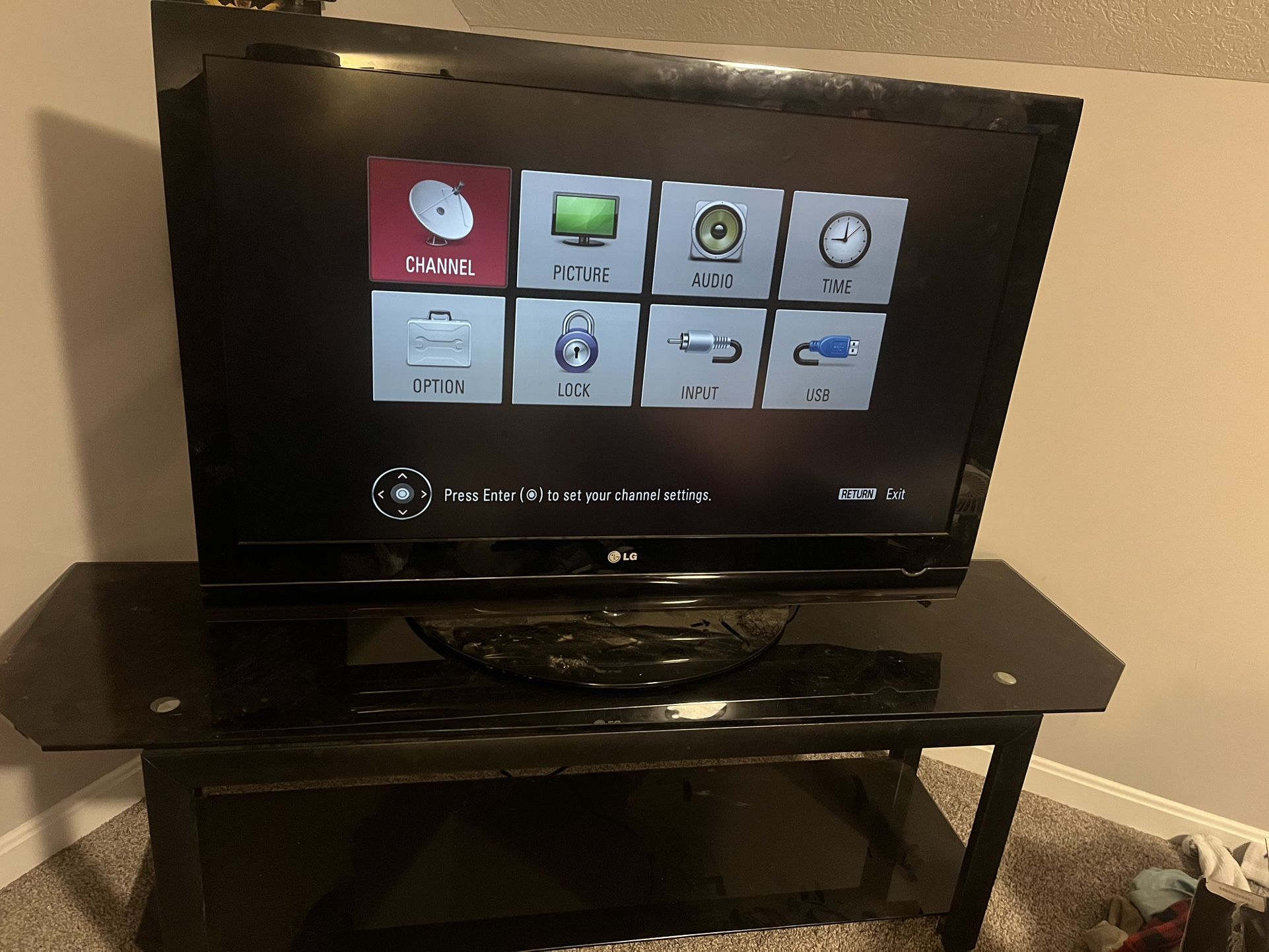 TV AND GLASS TV STAND