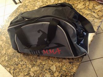 Title MMA duffle bag